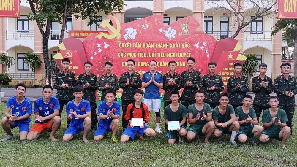 Sôi nổi giải thể thao lực lượng vũ trang tỉnh Điện Biên - ảnh 8