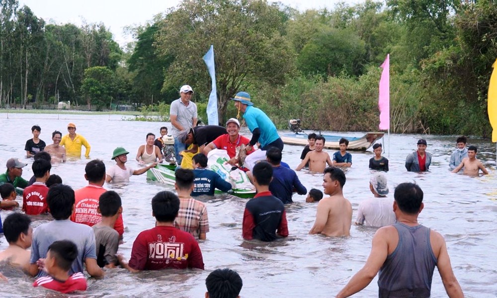 An Phú sôi nổi các hoạt động mừng Quốc khánh 2.9 - ảnh 5