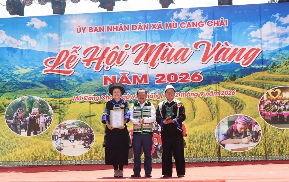 Sắc màu văn hóa Mông làm nên sức hút mùa vàng Mù Cang Chải - ảnh 12