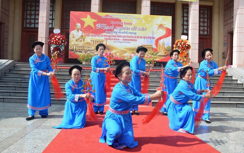 Mạch nguồn di sản trong ký ức cách mạng - ảnh 4