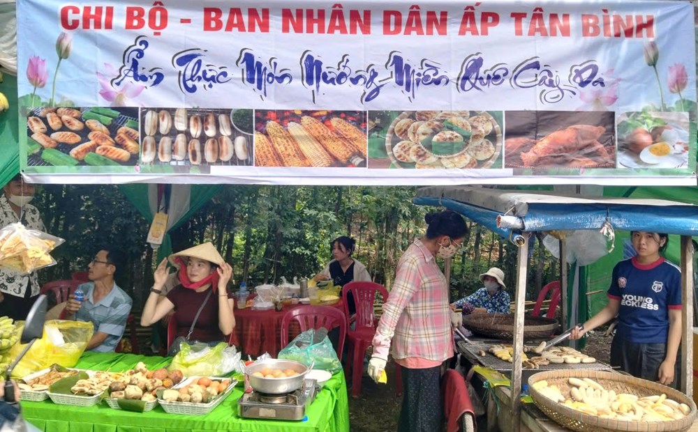 Lan tỏa hương vị quê hương ở xã biên giới Khánh Bình - ảnh 3