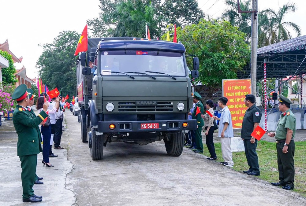 Đội K92 và Đội K93 lên đường tìm kiếm, quy tập hài cốt liệt sĩ tại Campuchia - ảnh 4