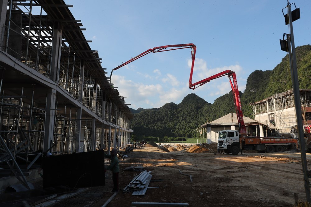 Bộ đội Sư đoàn 3 - Sao Vàng góp sức dựng trường nơi biên giới - ảnh 6
