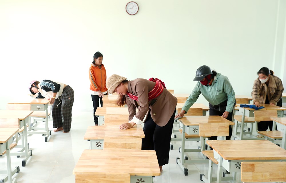 Dựng mái trường, gieo mầm tương lai nơi phên dậu Tổ quốc - ảnh 30