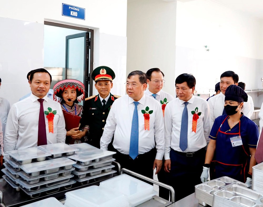 Phó Thủ tướng Thường trực Phạm Gia Túc dự khai giảng, khánh thành trường nội trú Thanh Nưa - ảnh 10