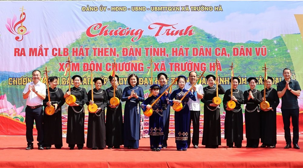 Trường Hà gìn giữ di sản hát Then, đàn Tính - ảnh 5