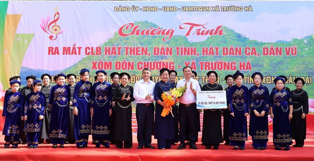 Trường Hà gìn giữ di sản hát Then, đàn Tính - ảnh 6