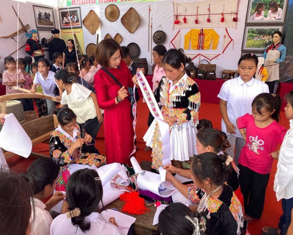 Khơi dậy tình yêu di sản văn hóa trong trường học - ảnh 7