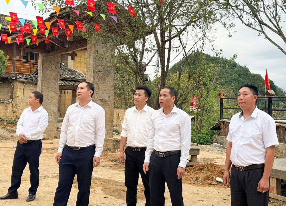 Lũng Cú bảo vệ cảnh quan, bản sắc văn hóa để phát triển du lịch bền vững - ảnh 2