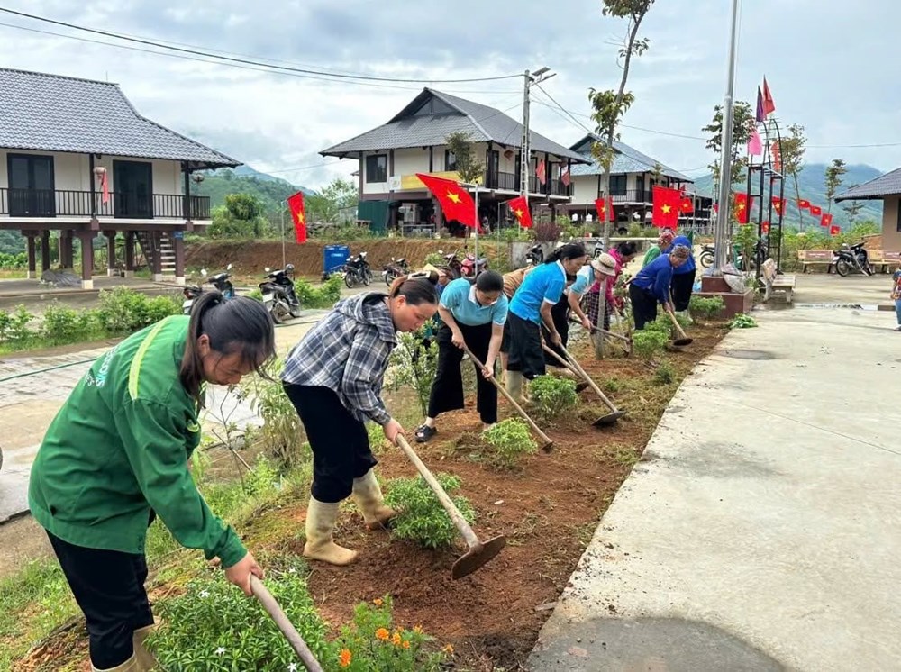 Làng Nủ tưởng niệm 67 người dân thiệt mạng, mất tích do lũ quét năm 2024 - ảnh 4