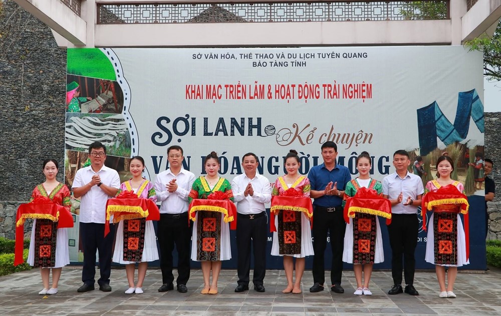 Quảng bá di sản văn hóa Mông qua câu chuyện sợi lanh - ảnh 1