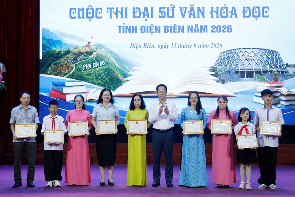 Gần 2.000 tác phẩm lan tỏa văn hóa đọc ở Điện Biên - ảnh 2