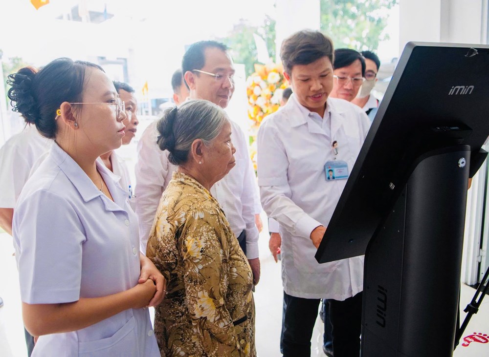 An Giang: Xã Mỹ Đức hiện đại hóa khám, chữa bệnh bằng bệnh án điện tử - ảnh 2
