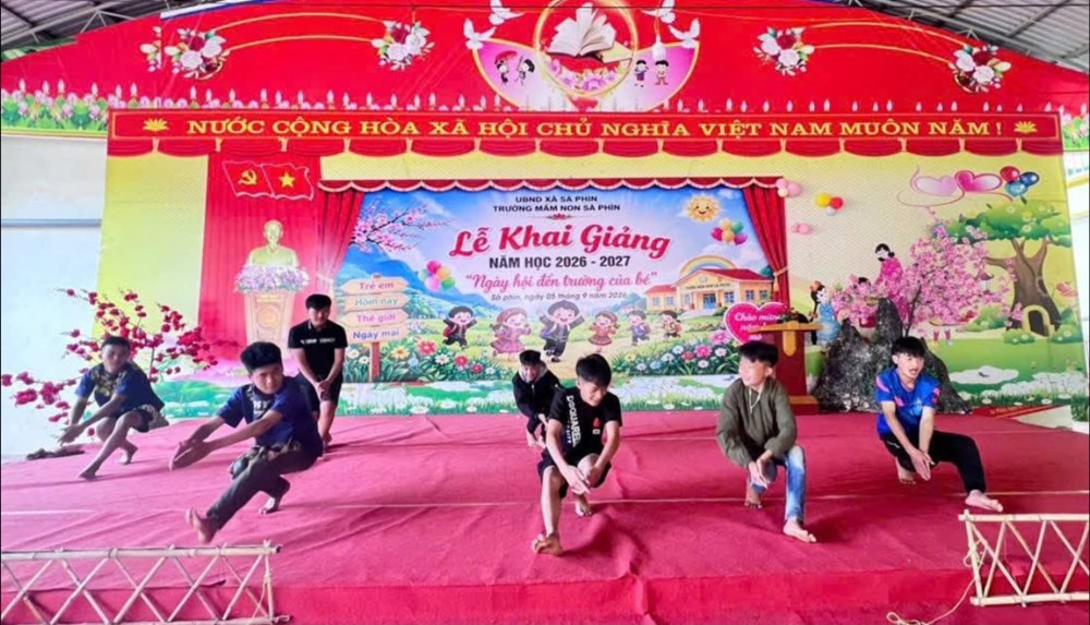 Tuyên Quang sẵn sàng lan tỏa sắc màu văn hóa Mông tại Điện Biên - ảnh 2