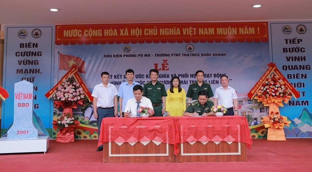Vun đắp tình yêu Tổ quốc cho học sinh nơi biên giới Lạng Sơn - ảnh 1