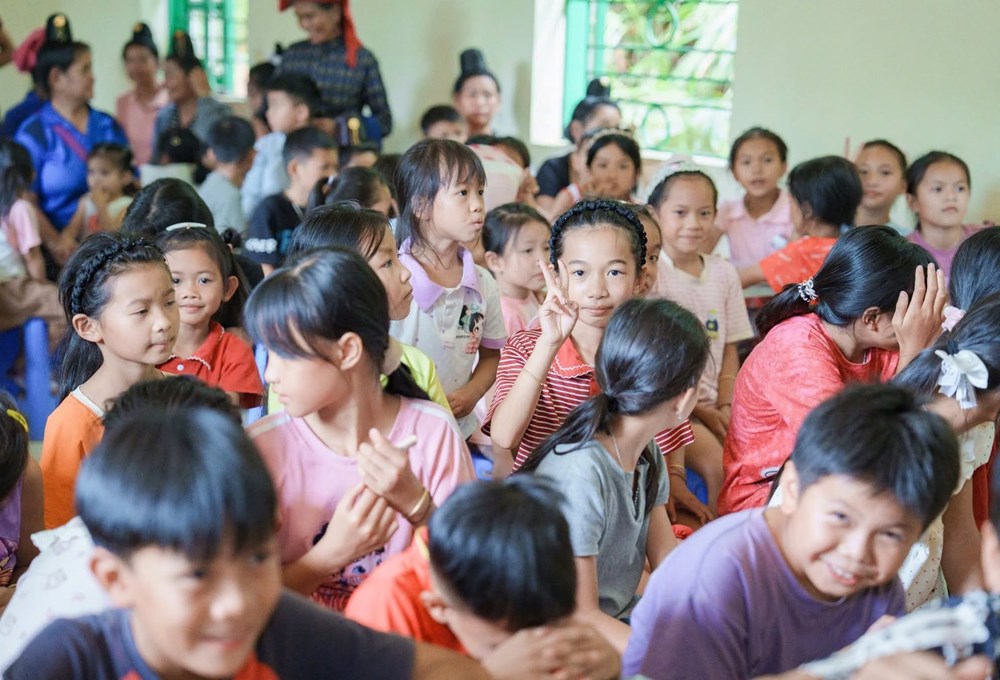 Chung tay để trẻ em vùng cao Tuần Giáo đón Trung thu đủ đầy - ảnh 3