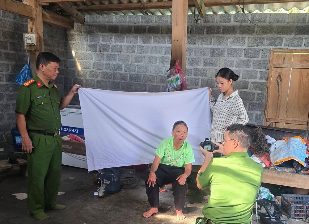 Đưa tiện ích số đến từng hộ dân vùng biên giới Lao Chải - ảnh 1