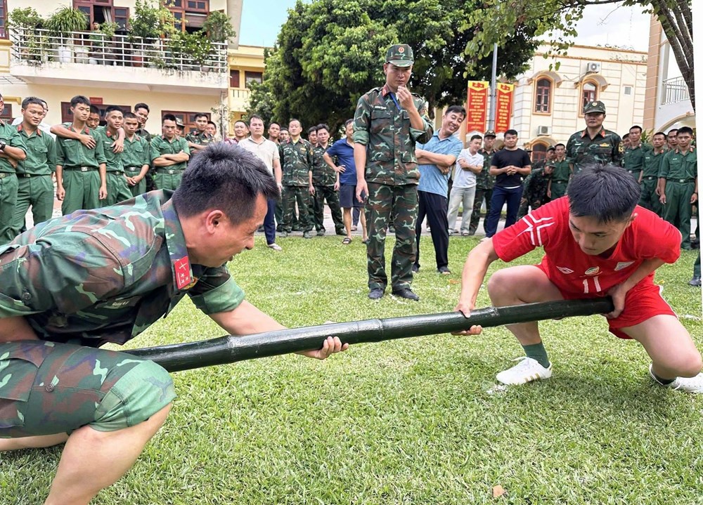 Hơn 100 VĐV tranh tài tại Giải thể thao lực lượng vũ trang Điện Biên - ảnh 2