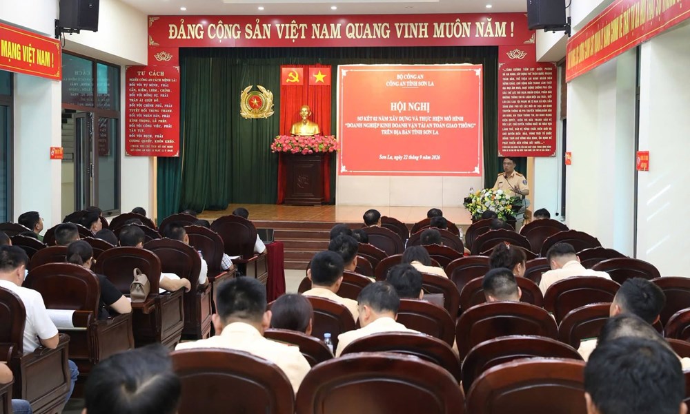 Sơn La: Hơn 4.000 lượt lái xe được kiểm tra nồng độ cồn, chất cấm - ảnh 1