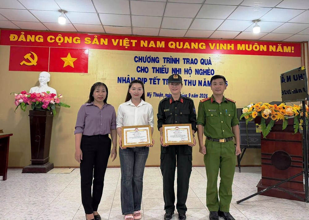 An Giang: Ấm áp “Trăng ấm trao em” đến với thiếu nhi xã Mỹ Thuận - ảnh 3