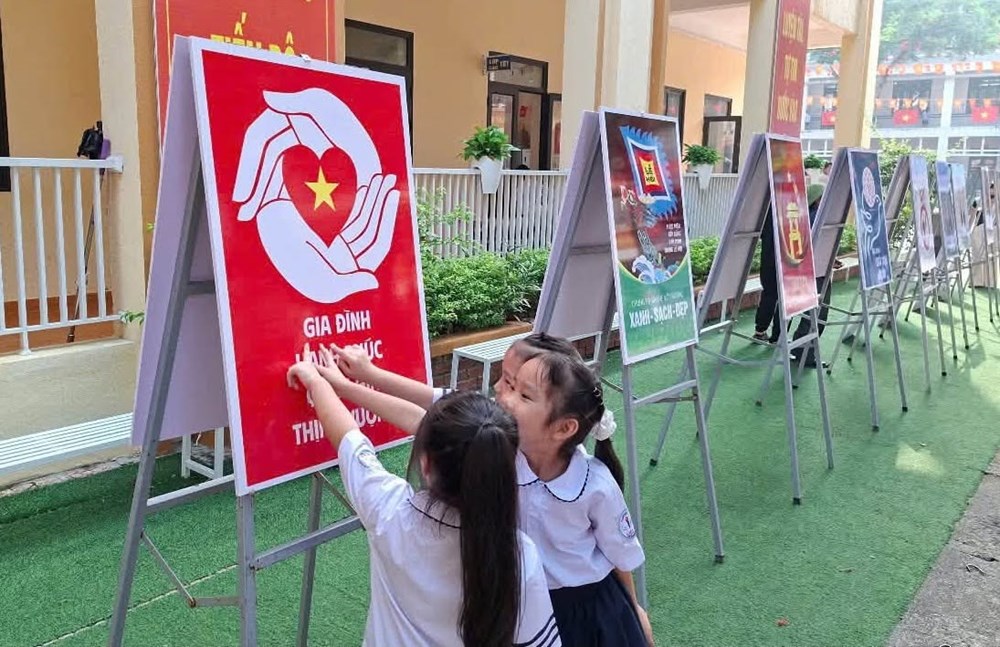 Lan tỏa thông điệp sống đẹp, ứng xử văn minh trong học đường - ảnh 3