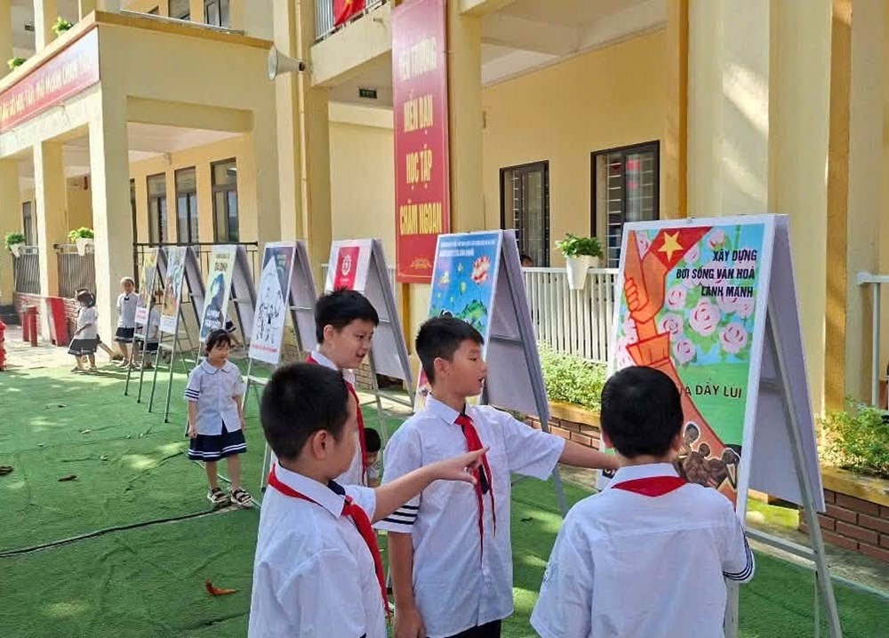 Lan tỏa thông điệp sống đẹp, ứng xử văn minh trong học đường - ảnh 6