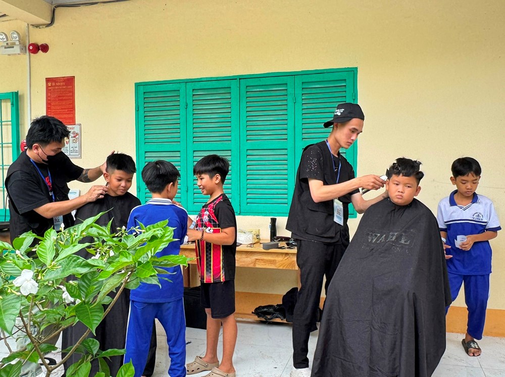 Về Ô Lâm mùa trăng rằm, thắp sáng ước mơ tuổi thơ nơi phum sóc - ảnh 6