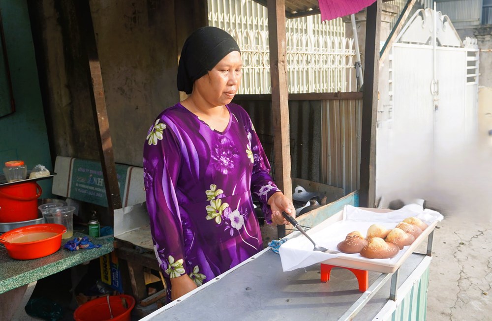 Hấp dẫn bánh truyền thống Namparang của đồng bào Chăm - ảnh 5