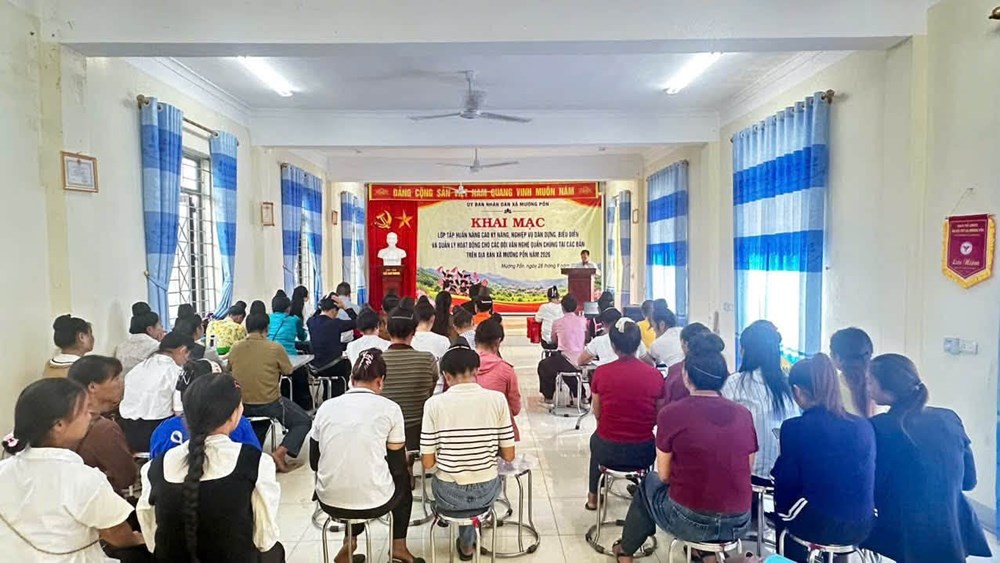 Nâng kỹ năng văn nghệ cơ sở, phát huy giá trị văn hóa ở Mường Pồn - ảnh 1