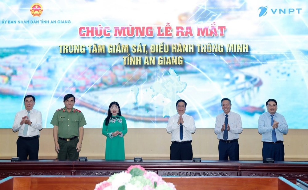 An Giang ra mắt Trung tâm Điều hành thông minh - ảnh 1