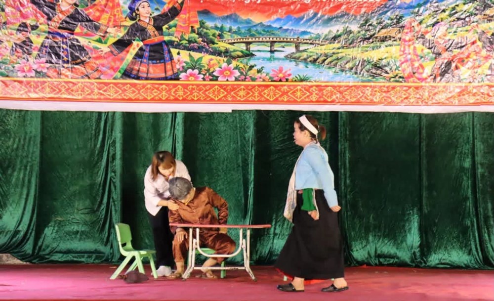 Phú Thọ: Nật Sơn đưa pháp luật đến gần dân bằng sân khấu hóa - ảnh 4