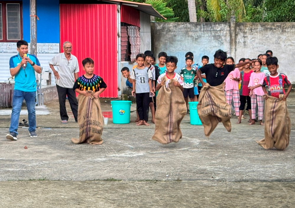 Gìn giữ nét đẹp văn hóa Khmer qua trò chơi dân gian - ảnh 1