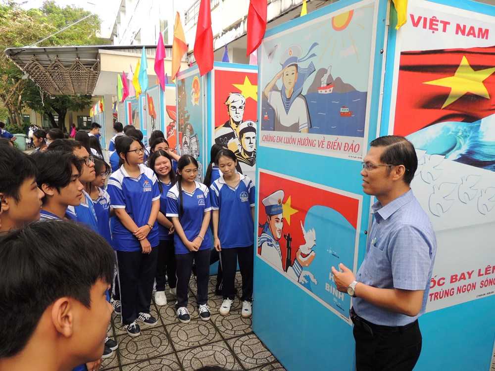 Lan tỏa tình yêu biển, đảo đến gần 2.000 học sinh ở An Giang - ảnh 2