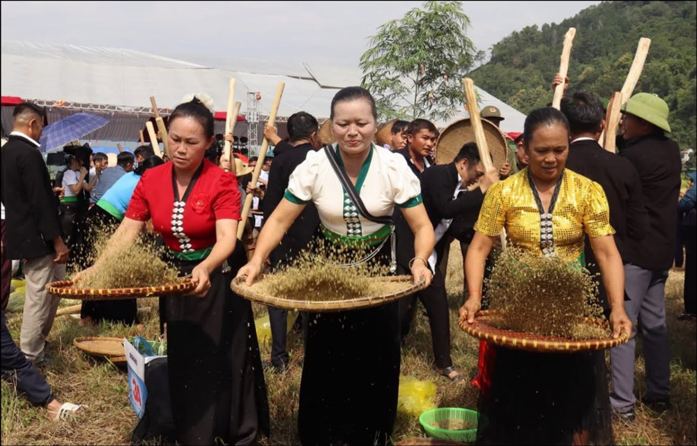Đặc sắc Lễ hội “Kin lẩu khẩu mẩu” của đồng bào Thái ở Phong Thổ - ảnh 8
