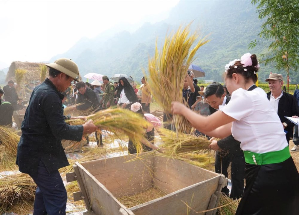 Đặc sắc Lễ hội “Kin lẩu khẩu mẩu” của đồng bào Thái ở Phong Thổ - ảnh 6