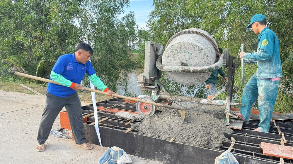 Tuổi trẻ xã Ô Lâm chung sức xây dựng quê hương giàu đẹp - ảnh 5