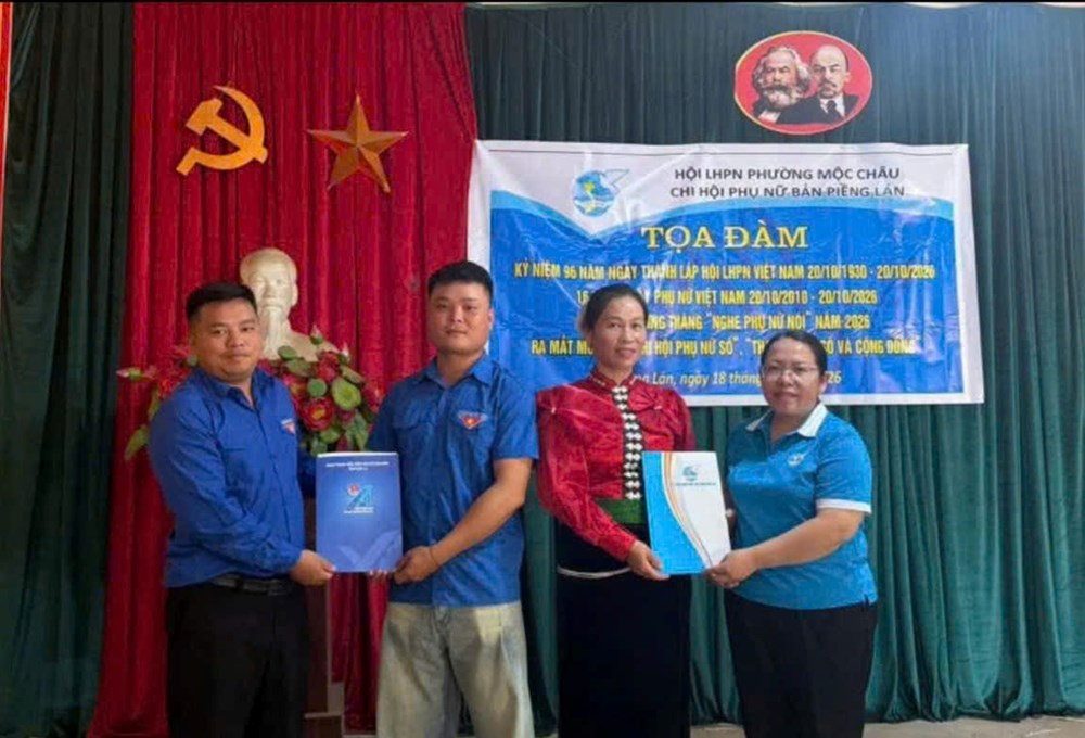 Mộc Châu đưa mô hình chi hội phụ nữ số, thanh niên số đến cộng đồng - ảnh 1
