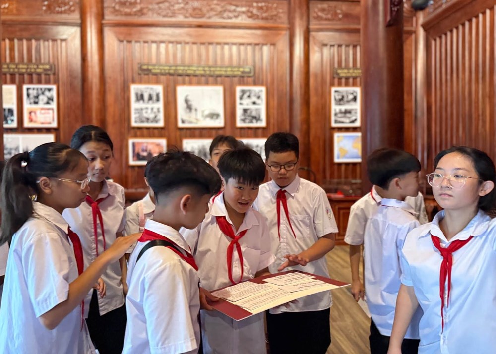 Lào Cai đưa di sản và lịch sử vùng biên vào giờ học thực tế - ảnh 11