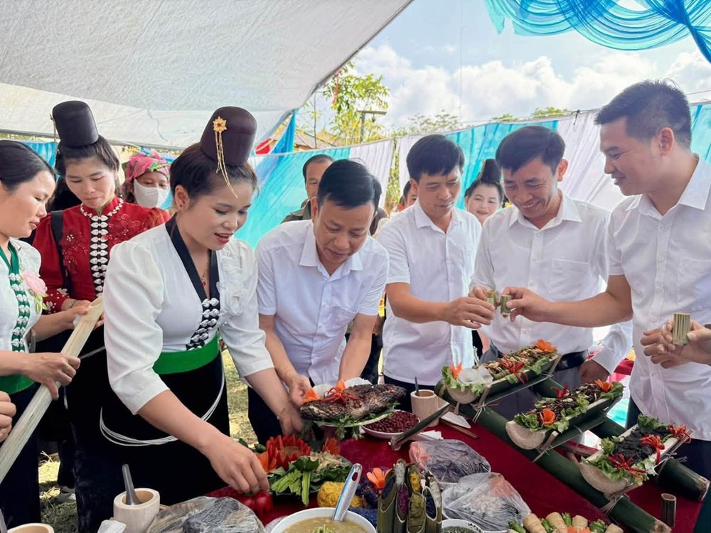 Độc đáo lễ hội Kin Khảu Mảu của người Thái ở Mường Kim - ảnh 9