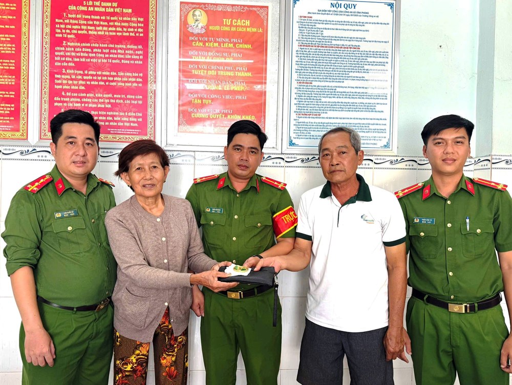 Nhặt được 10 chỉ vàng, người dân An Giang tìm người đánh rơi - ảnh 1