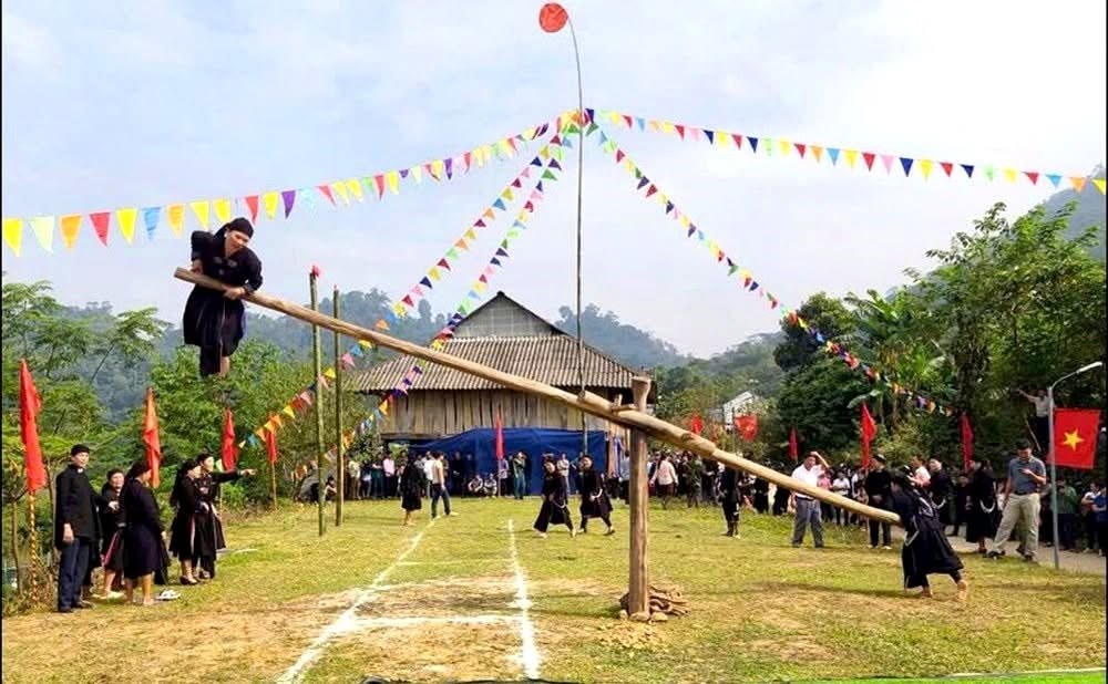 Về Xuân Giang vui hội mừng cơm mới với người La Chí - ảnh 3