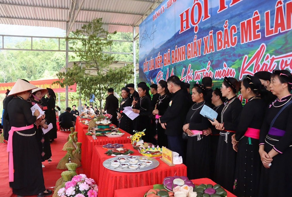 Về Bắc Mê khám phá nét đẹp lao động qua hội thi cắt lúa nếp, giã bánh giầy - ảnh 8