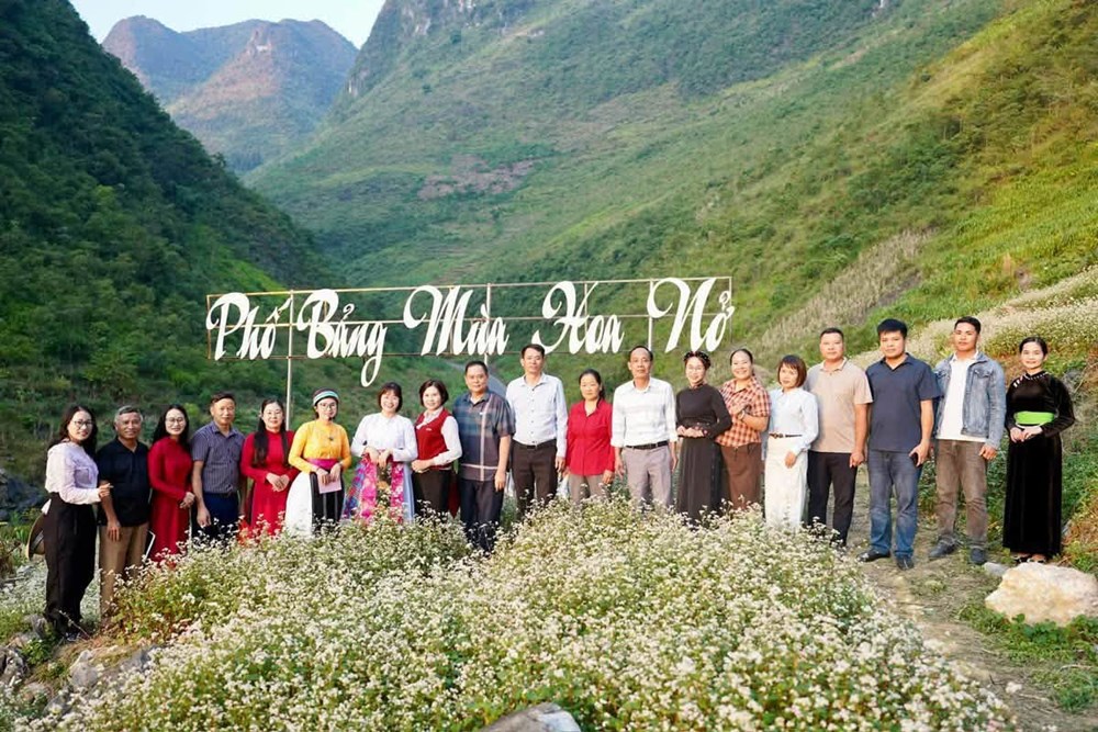 Phố Bảng - điểm hẹn mùa hoa Tam giác mạch - ảnh 3