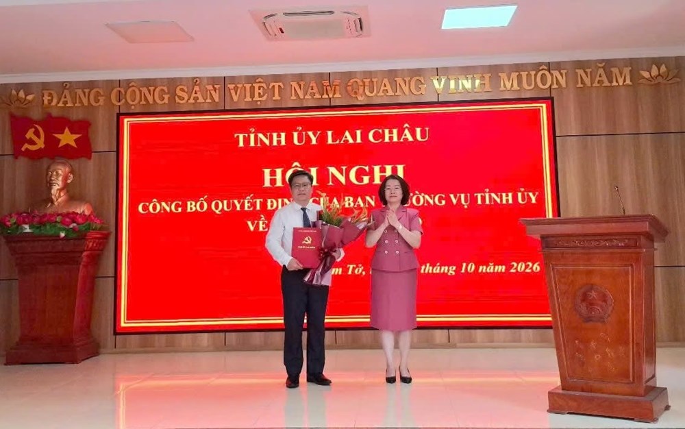 Giám đốc Sở VHTTDL Lai Châu Trần Mạnh Hùng giữ chức Bí thư Đảng ủy xã Bum Tở - ảnh 1