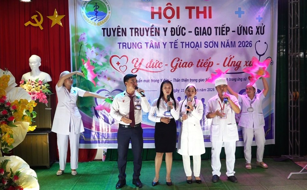 Lan tỏa y đức, nâng cao văn hóa giao tiếp trong cơ sở y tế - ảnh 1