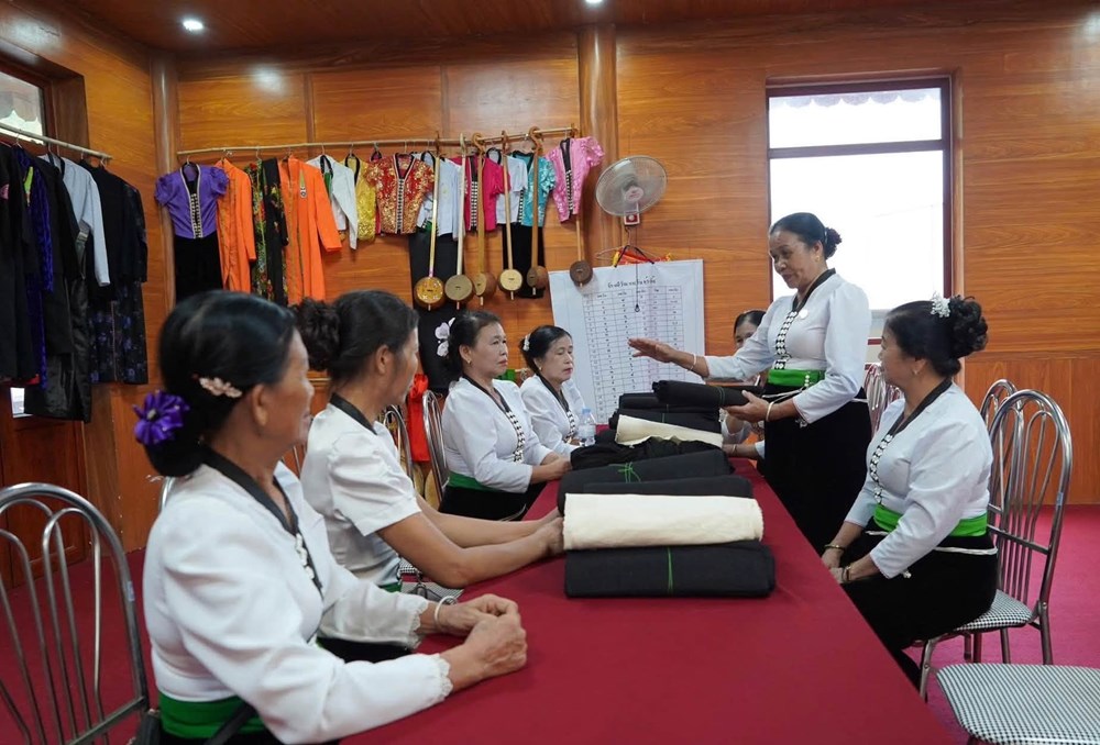 Người Thái trắng giữ mạch nguồn di sản bên dòng Đà Giang - ảnh 3