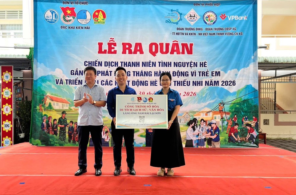 Kiên Hải số hóa di tích Lăng Ông Nam Hải, lan tỏa giá trị văn hóa biển đảo - ảnh 3