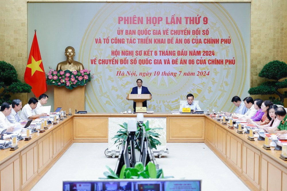 Chỉ bàn làm, không bàn lùi để thúc đẩy mạnh mẽ chuyển đổi số - ảnh 2
