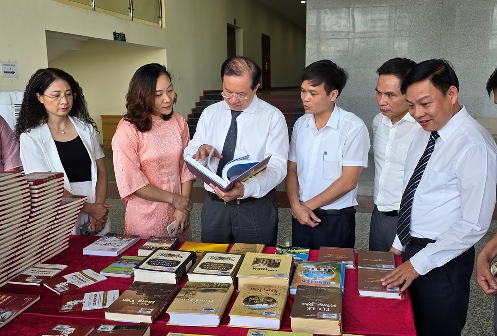 Gần 3.000 đại biểu tham dự Hội nghị Văn hoá tỉnh Hưng Yên năm 2024 - ảnh 3
