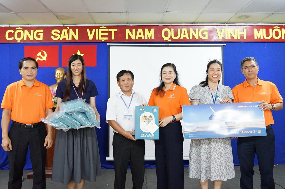 “Tô cam bầu trời” với thông điệp tôn trọng phụ nữ và trẻ em - ảnh 3